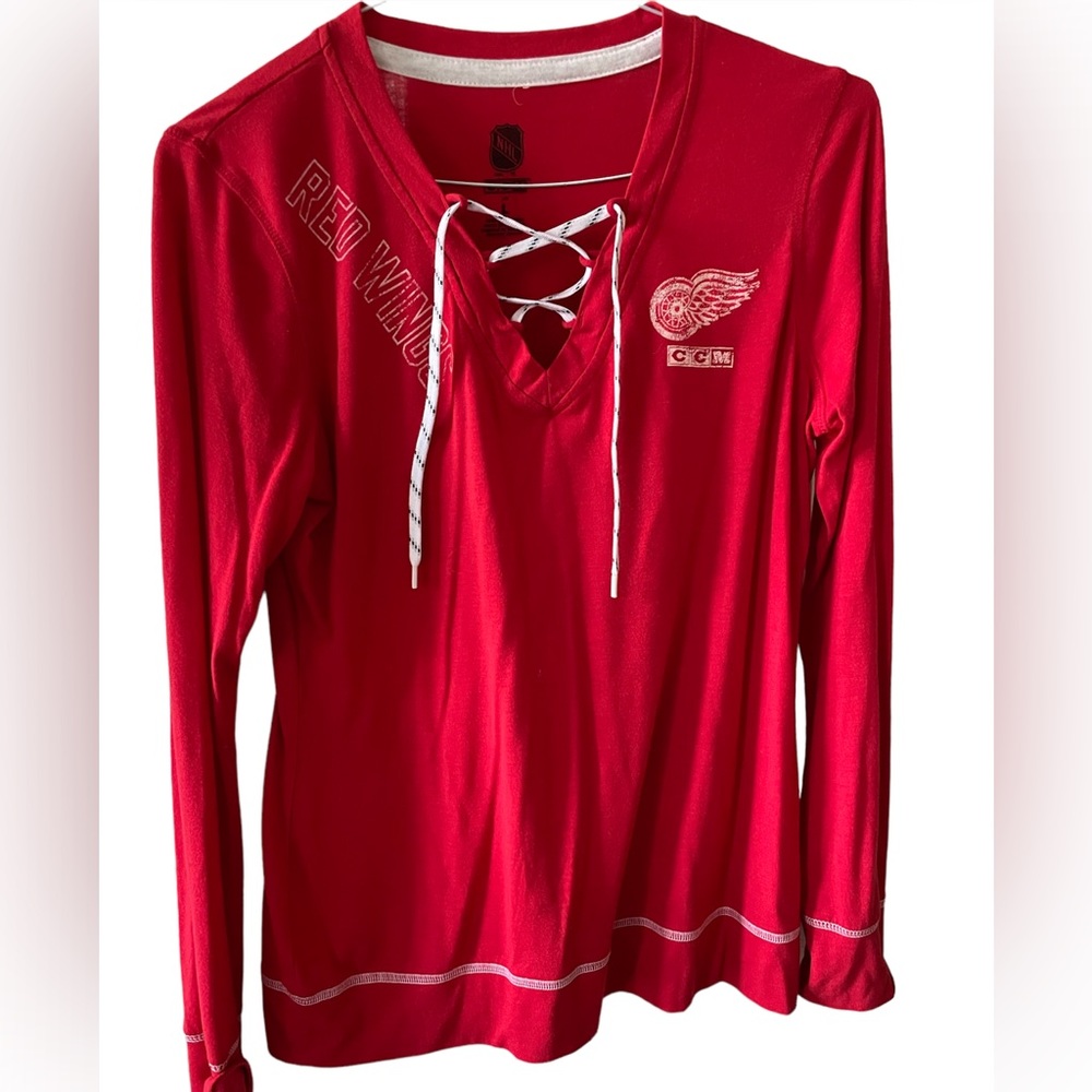 Red Wing Ladies shirt